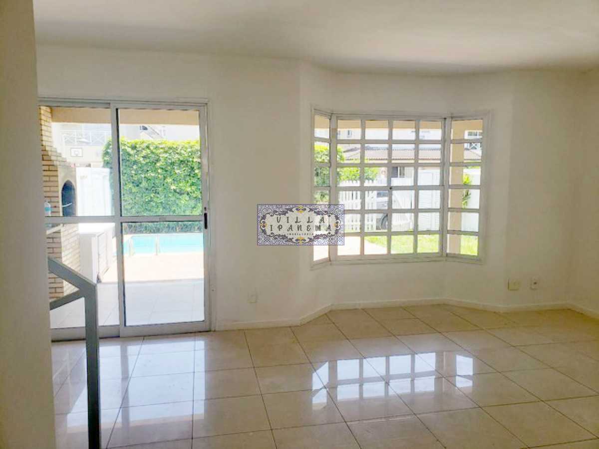 Casa de Condomínio à venda com 5 quartos, 185m² - Foto 4