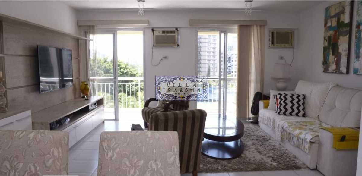 Apartamento à venda com 3 quartos, 98m² - Foto 2