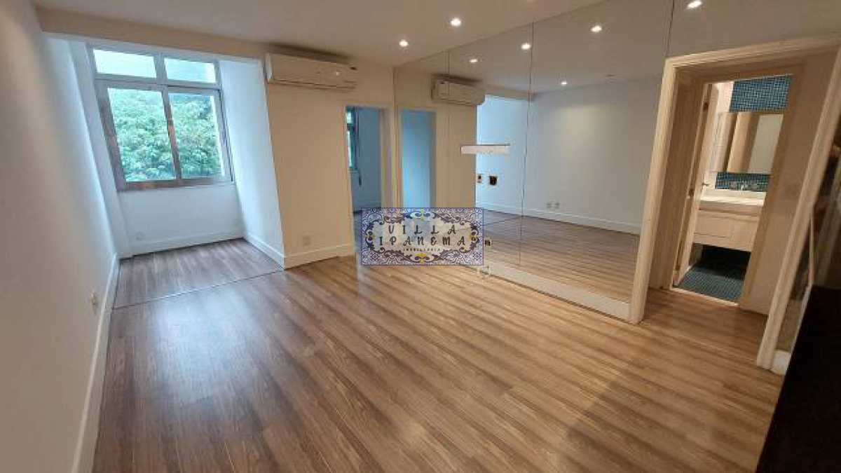 Apartamento à venda com 2 quartos, 78m² - Foto 2