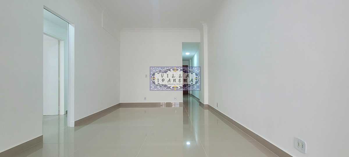 Apartamento à venda com 3 quartos, 110m² - Foto 1