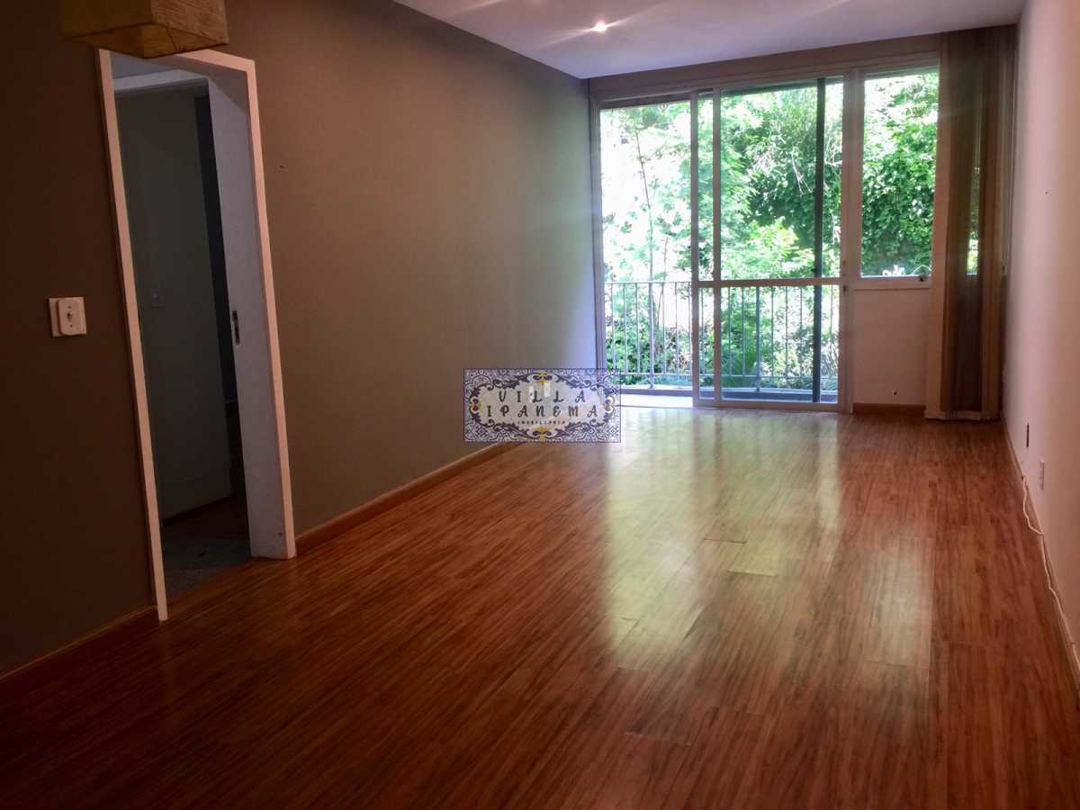 Apartamento à venda com 2 quartos, 90m² - Foto 3