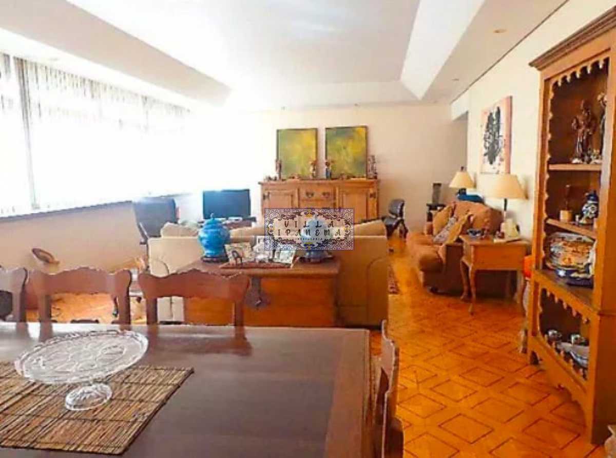 Apartamento à venda com 3 quartos, 201m² - Foto 1