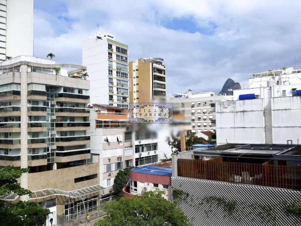 Apartamento à venda com 3 quartos, 200m² - Foto 4