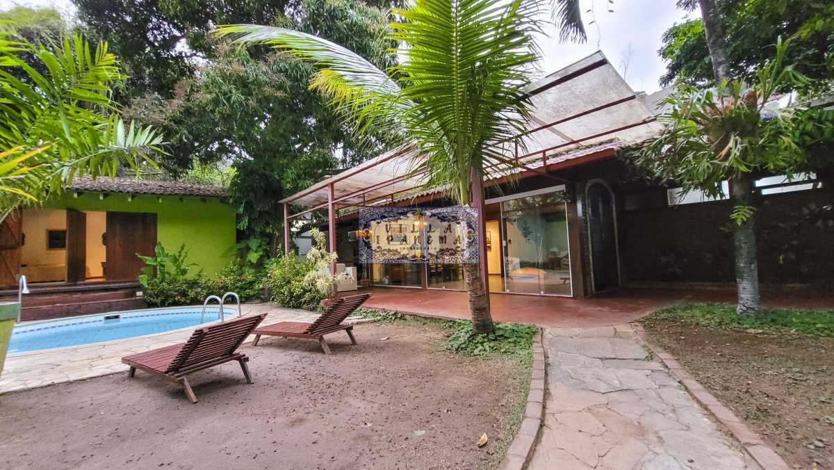 Casa à venda com 6 quartos, 500m² - Foto 3