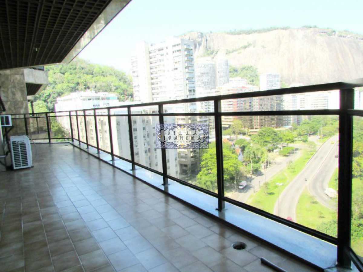 Apartamento à venda com 4 quartos, 230m² - Foto 3