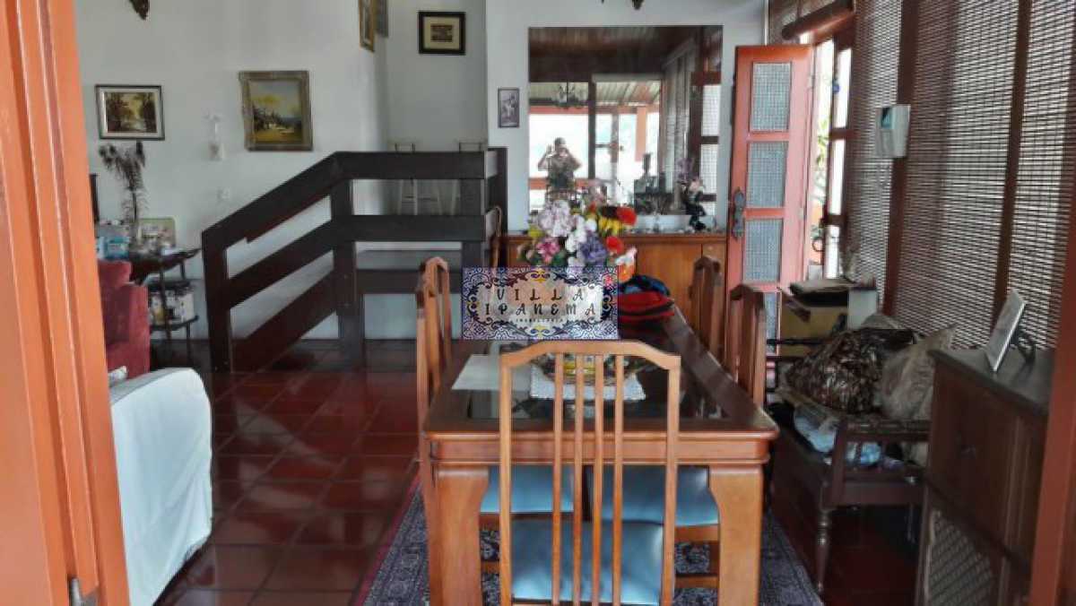 Casa de Condomínio à venda com 2 quartos, 206m² - Foto 5