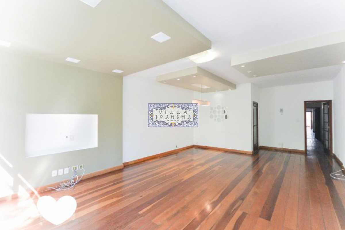 Apartamento à venda com 3 quartos, 140m² - Foto 2