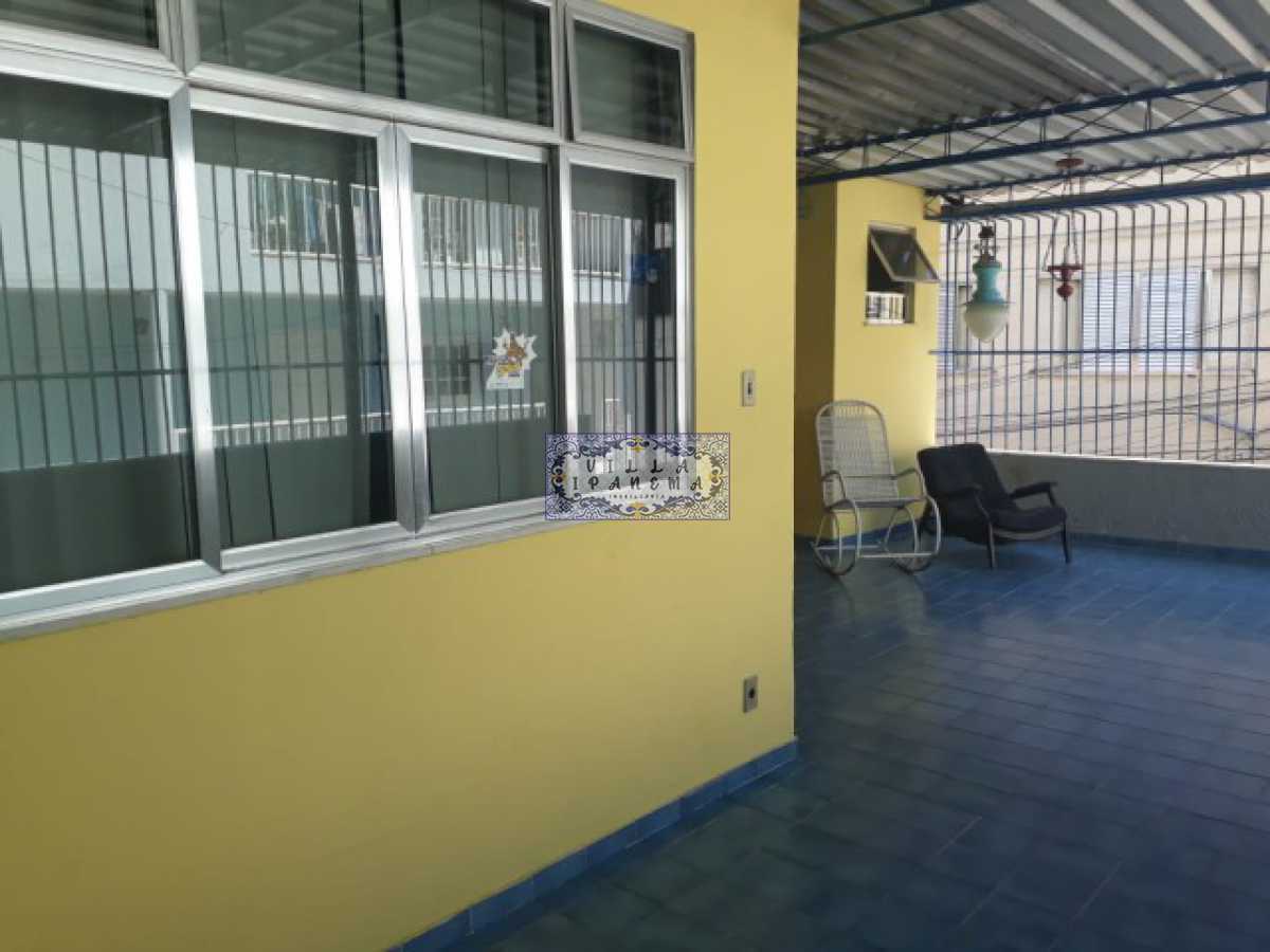 Casa de Vila à venda com 4 quartos, 152m² - Foto 2