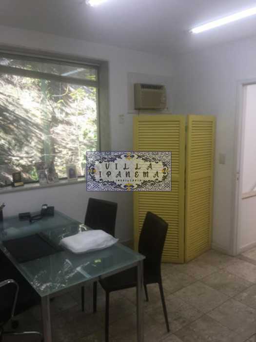 Casa Comercial à venda com 5 quartos, 124m² - Foto 2