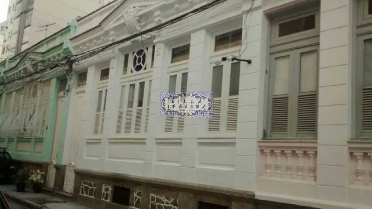 Casa à venda com 5 quartos, 189m² - Foto 2