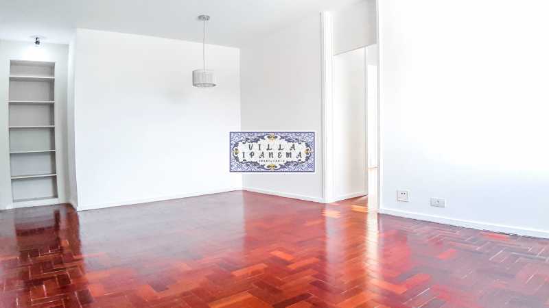 Apartamento à venda com 2 quartos, 70m² - Foto 3