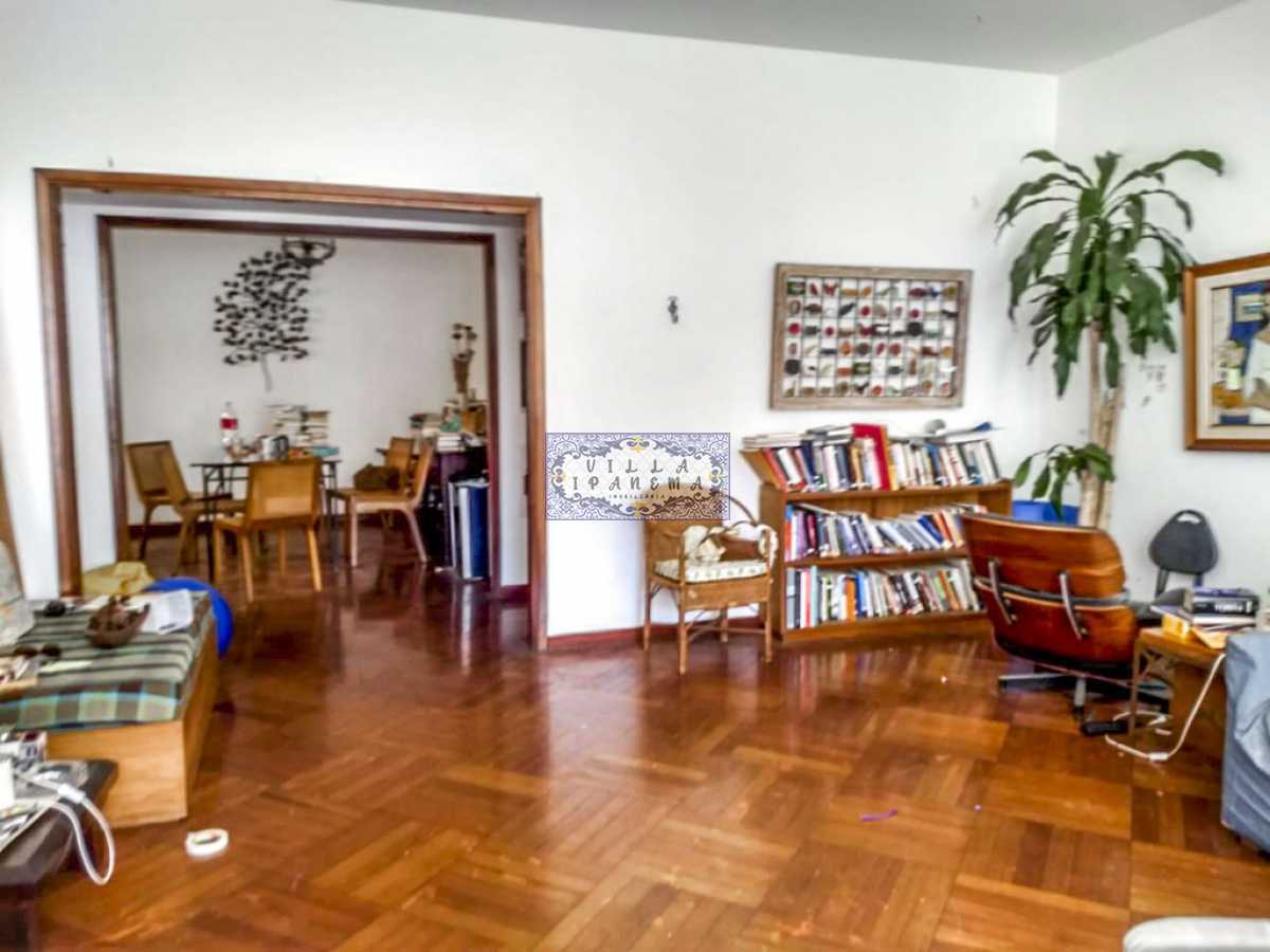 Apartamento à venda com 4 quartos, 262m² - Foto 1