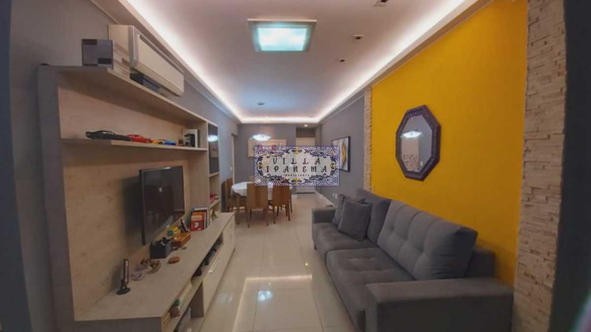 Apartamento à venda com 2 quartos, 75m² - Foto 1