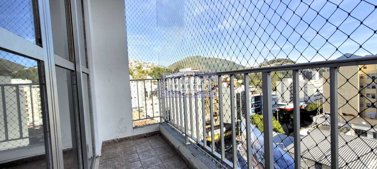 Apartamento à venda com 2 quartos, 83m² - Foto 5