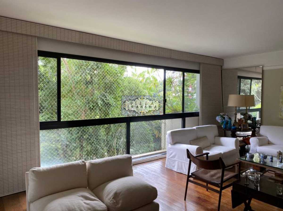 Apartamento à venda com 4 quartos, 180m² - Foto 2