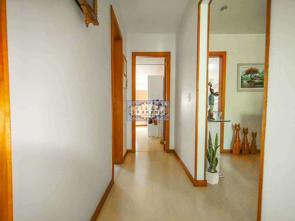 Apartamento à venda com 2 quartos, 100m² - Foto 4