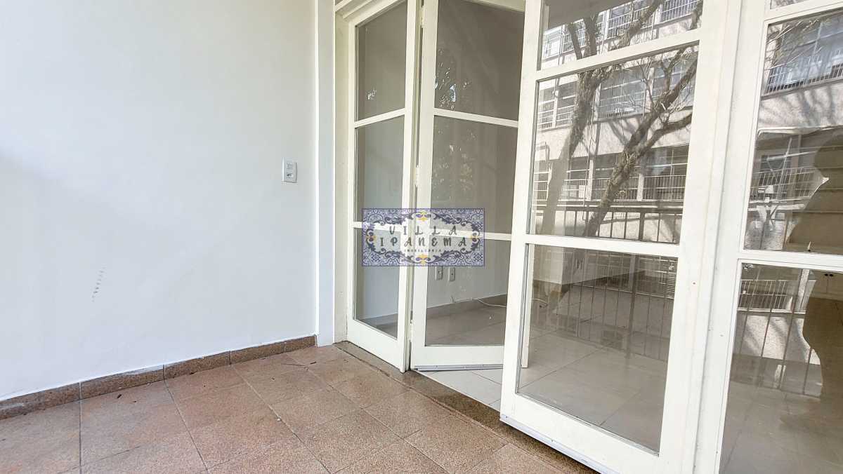 Apartamento à venda com 3 quartos, 133m² - Foto 3