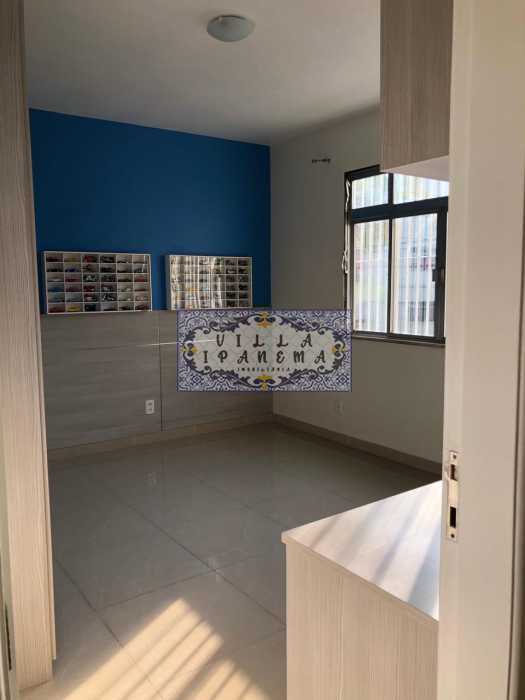 Casa à venda com 3 quartos, 310m² - Foto 4