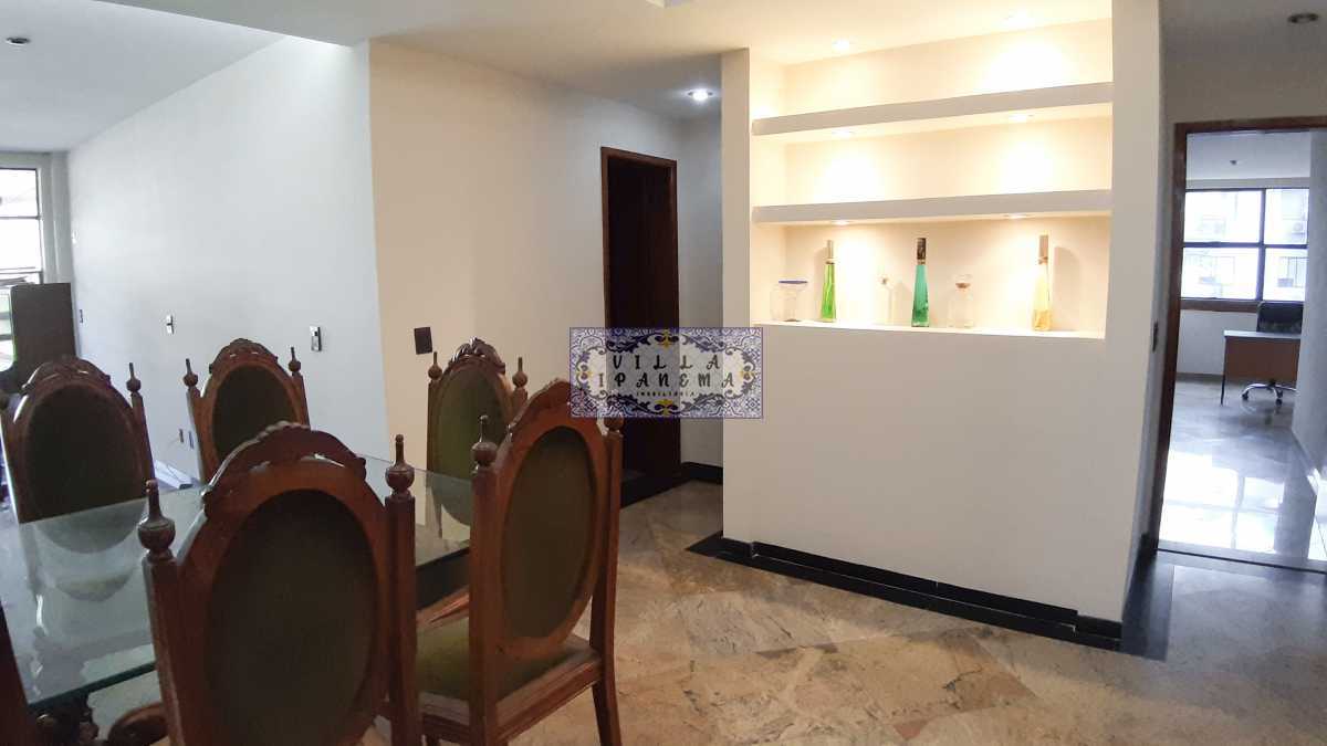 Apartamento à venda com 4 quartos, 225m² - Foto 5