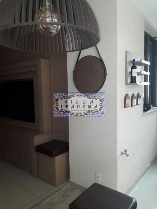 Apartamento à venda com 3 quartos, 98m² - Foto 3