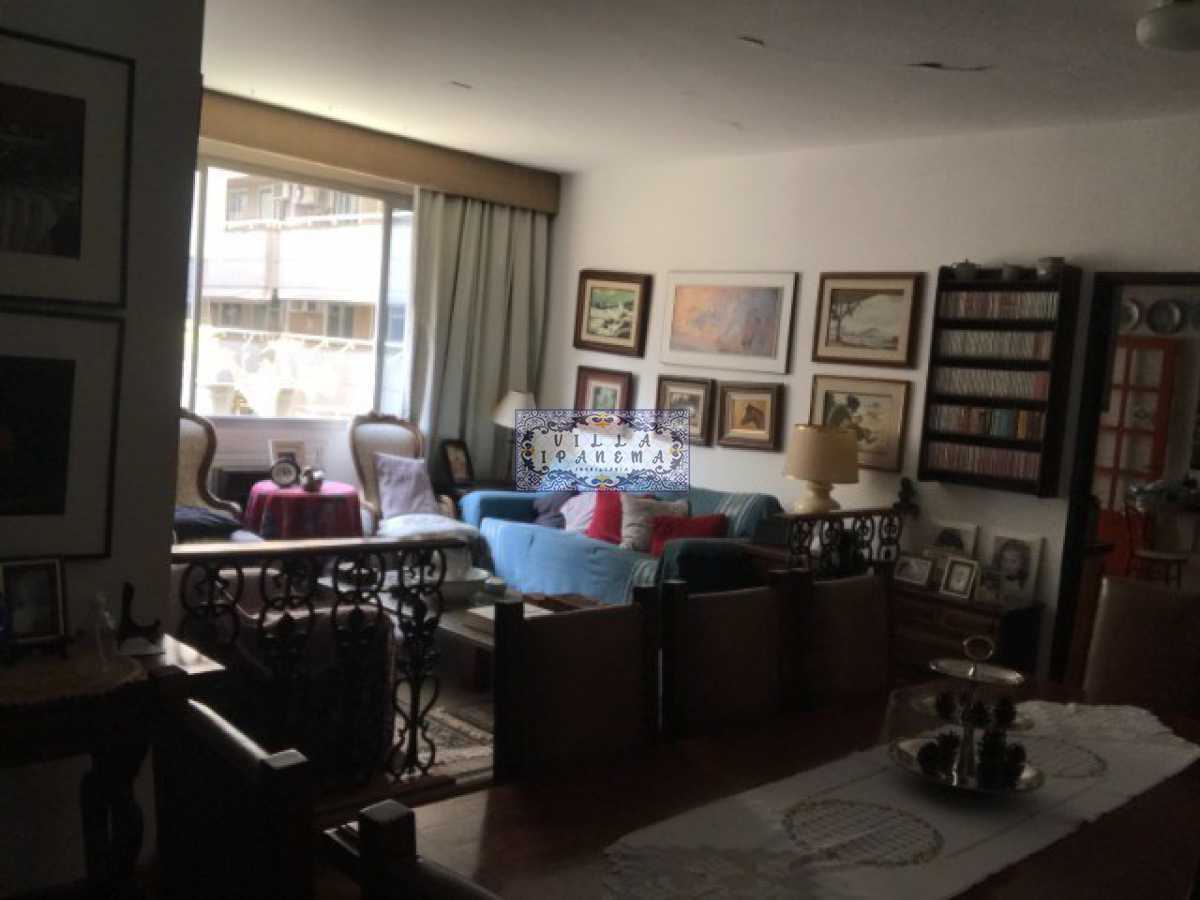 Apartamento à venda com 3 quartos, 113m² - Foto 2