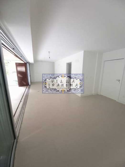 Apartamento à venda com 3 quartos, 182m² - Foto 2