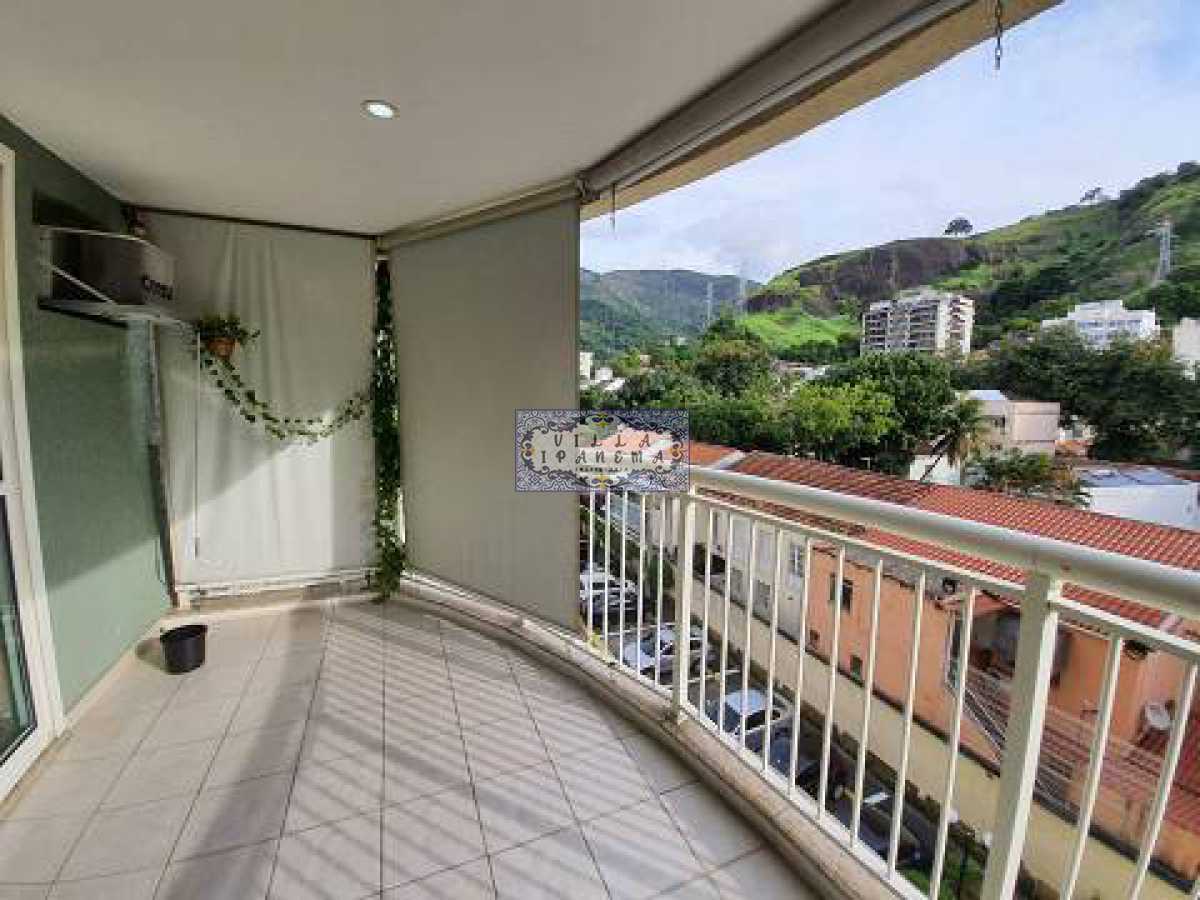 Apartamento à venda com 2 quartos, 72m² - Foto 1