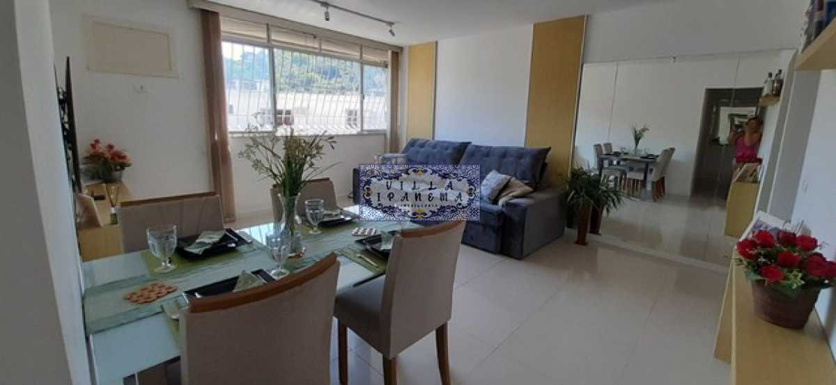 Apartamento à venda com 3 quartos, 130m² - Foto 1