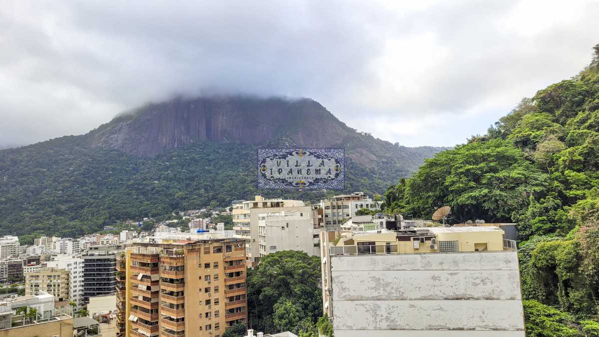 Apartamento à venda com 4 quartos, 235m² - Foto 3