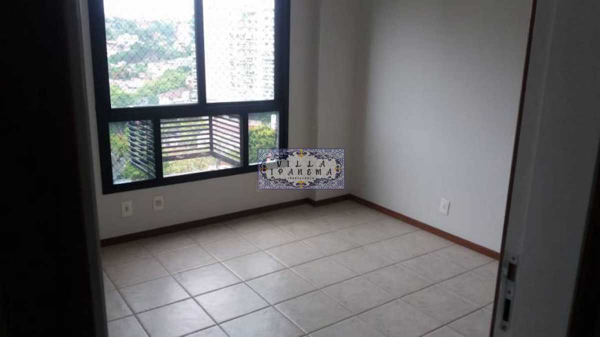 Apartamento à venda com 3 quartos, 140m² - Foto 4