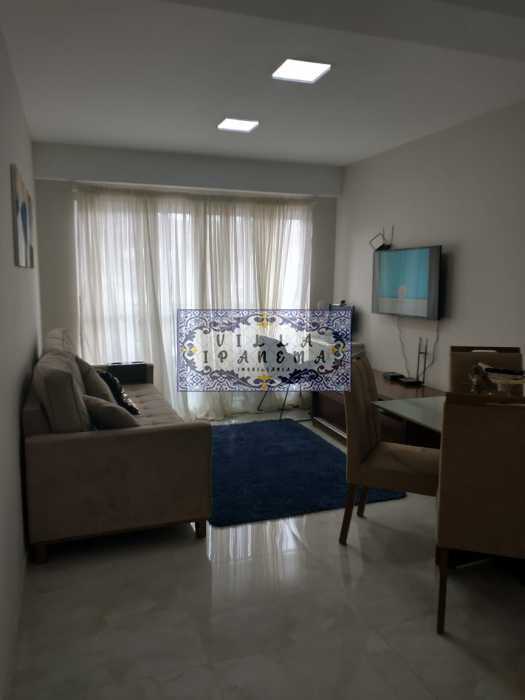 Apartamento à venda com 2 quartos, 77m² - Foto 4