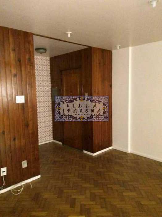 Apartamento à venda com 3 quartos, 136m² - Foto 2