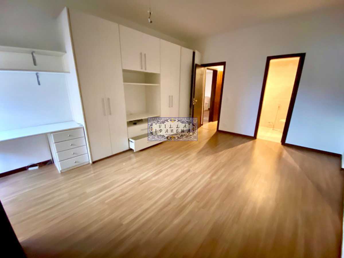 Apartamento à venda com 3 quartos, 158m² - Foto 4