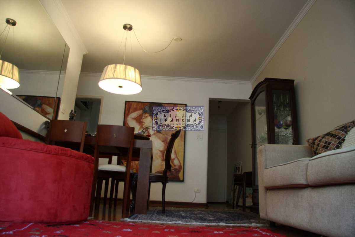 Apartamento à venda com 3 quartos, 145m² - Foto 3