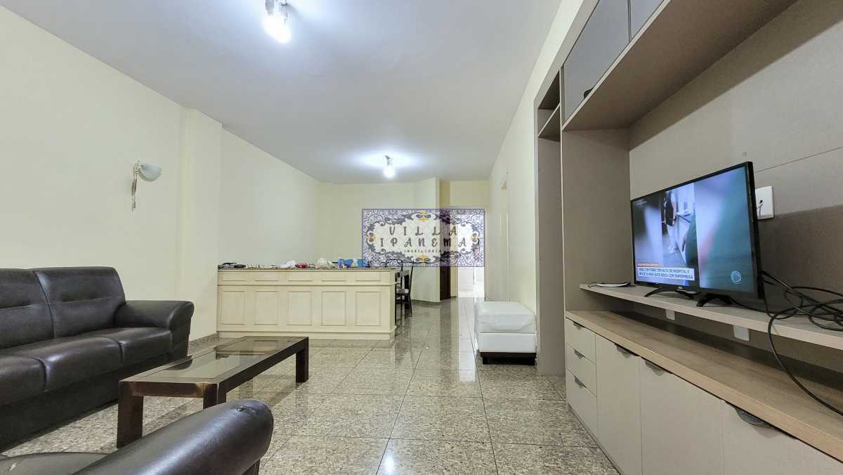 Apartamento à venda com 3 quartos, 140m² - Foto 4