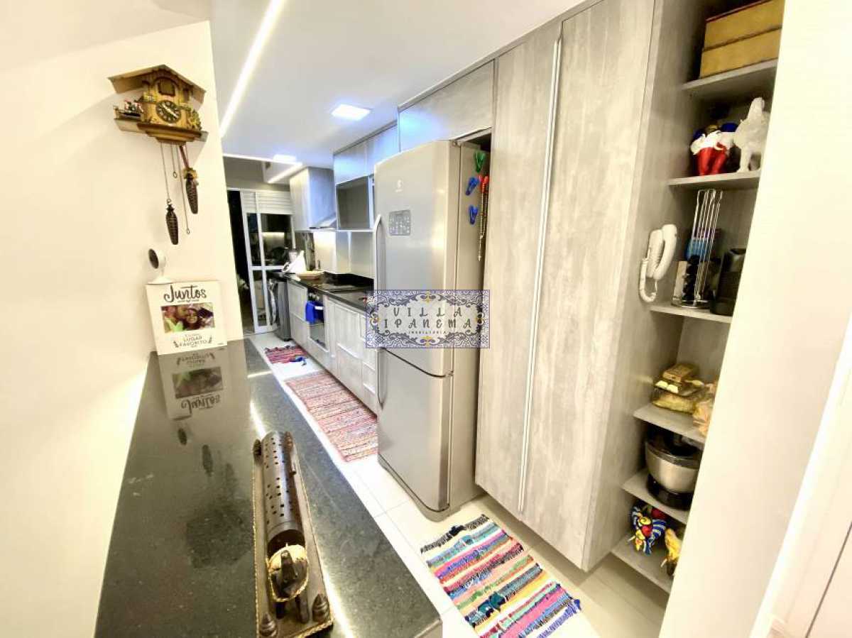 Apartamento à venda com 2 quartos, 172m² - Foto 3