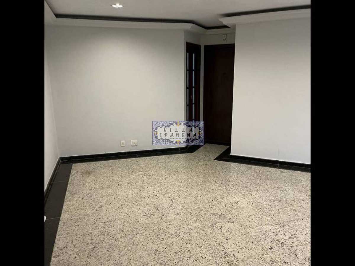 Apartamento à venda com 3 quartos, 190m² - Foto 4