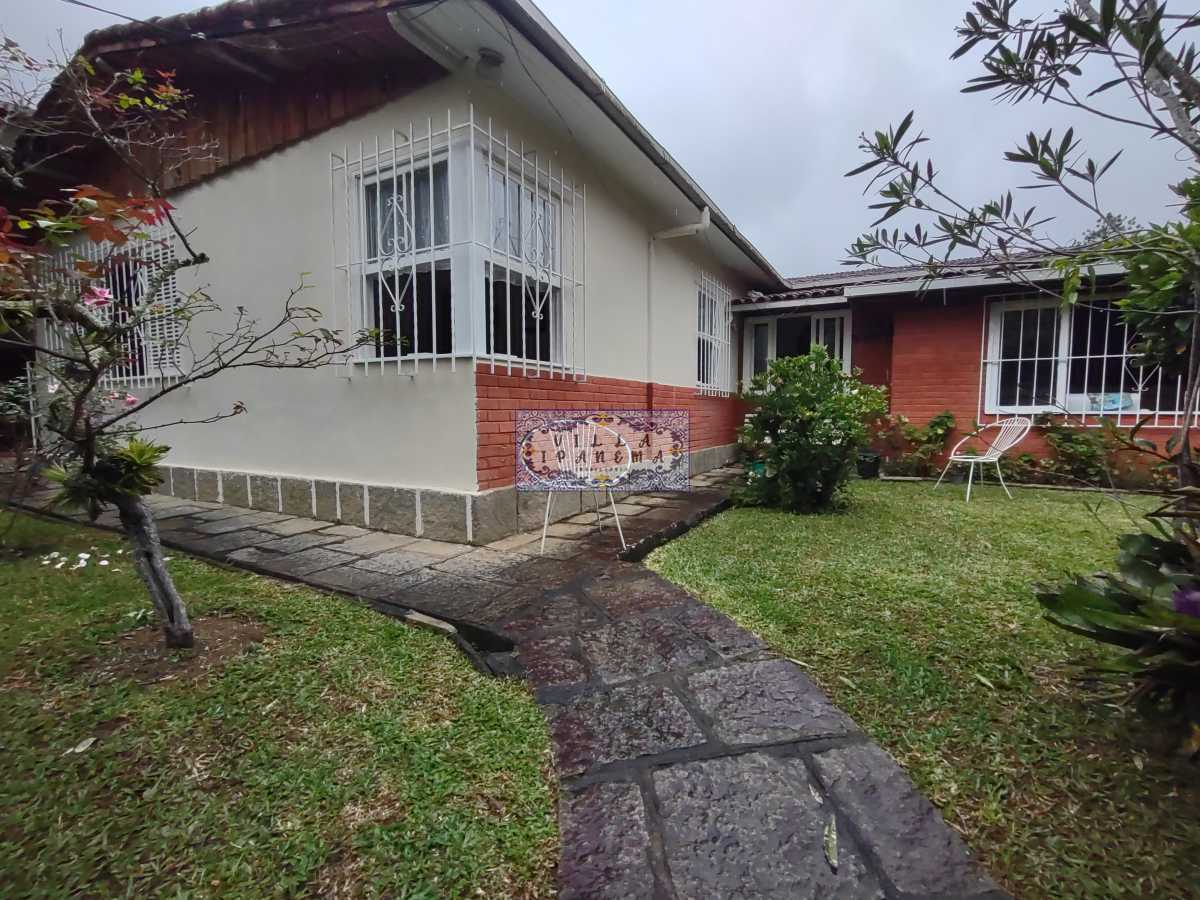 Casa à venda com 3 quartos, 164m² - Foto 1