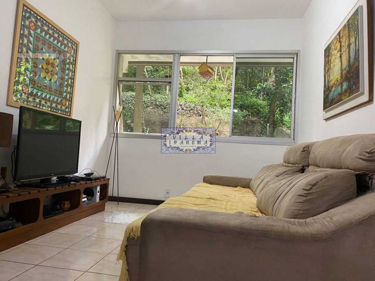 Apartamento à venda com 2 quartos, 77m² - Foto 3