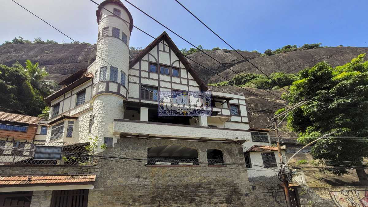 Casa à venda com 10 quartos, 1465m² - Foto 1