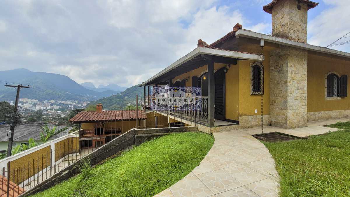 Casa à venda com 4 quartos, 500m² - Foto 3