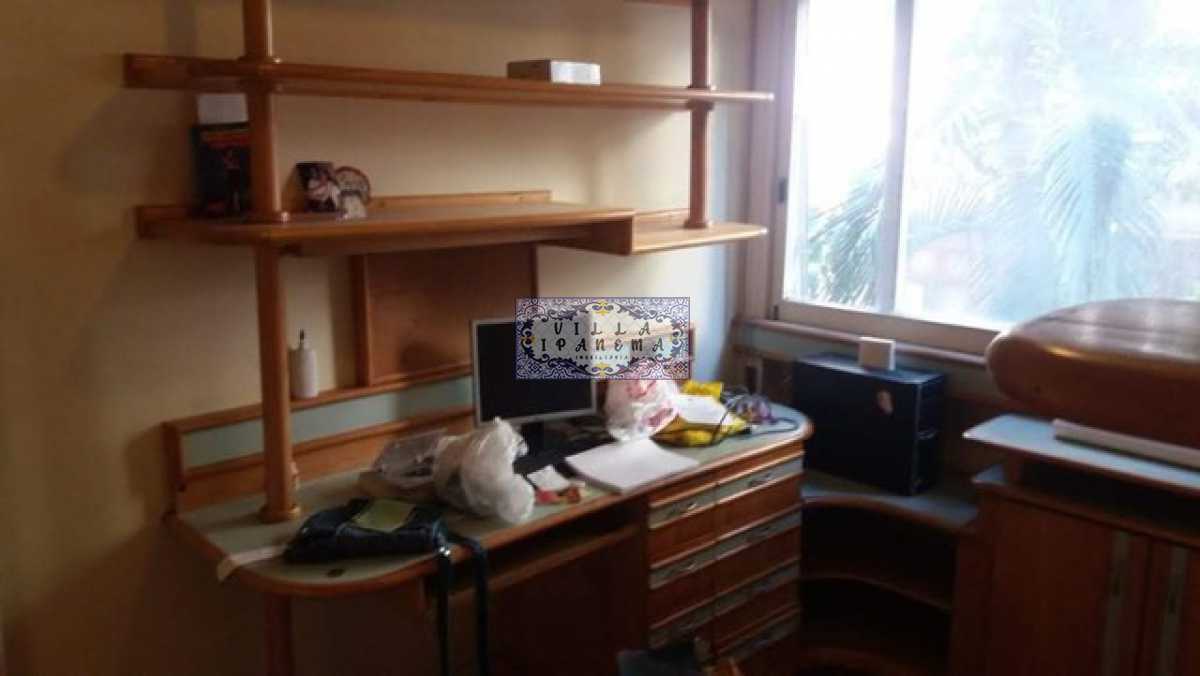 Apartamento à venda com 3 quartos, 156m² - Foto 4