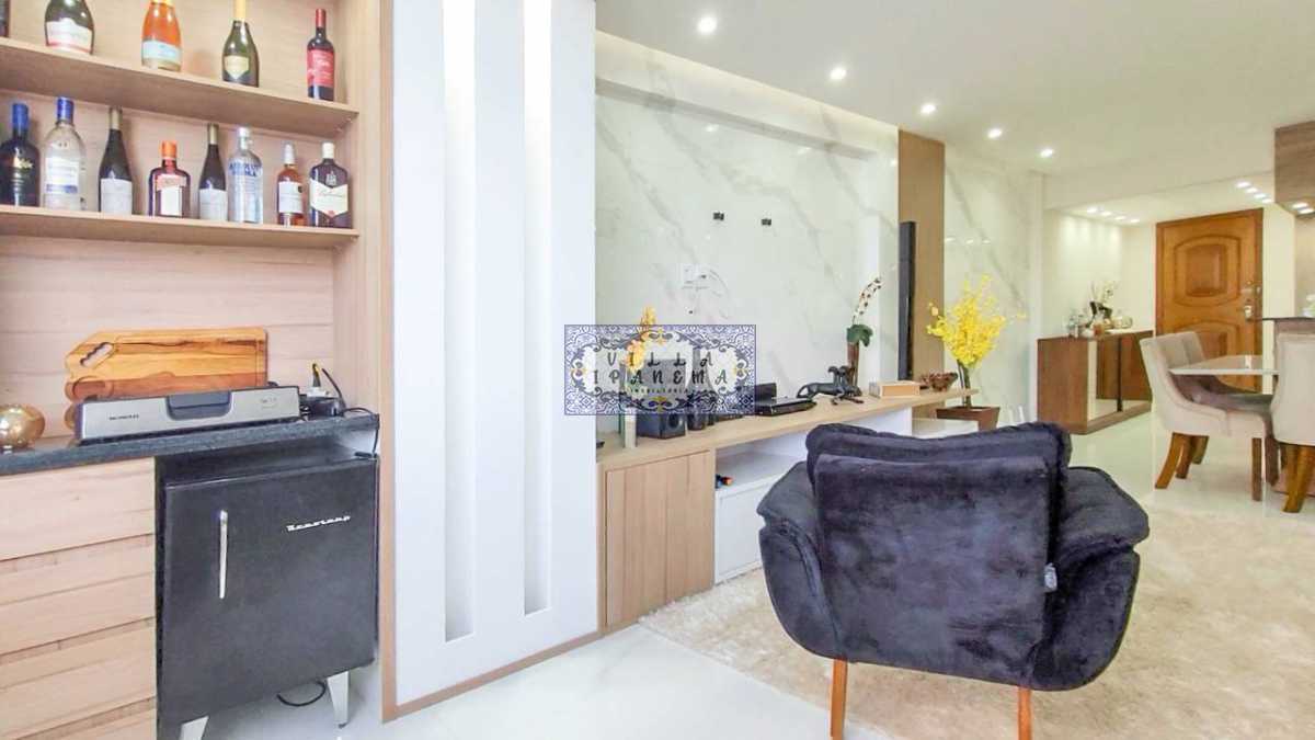 Apartamento à venda com 3 quartos, 178m² - Foto 4