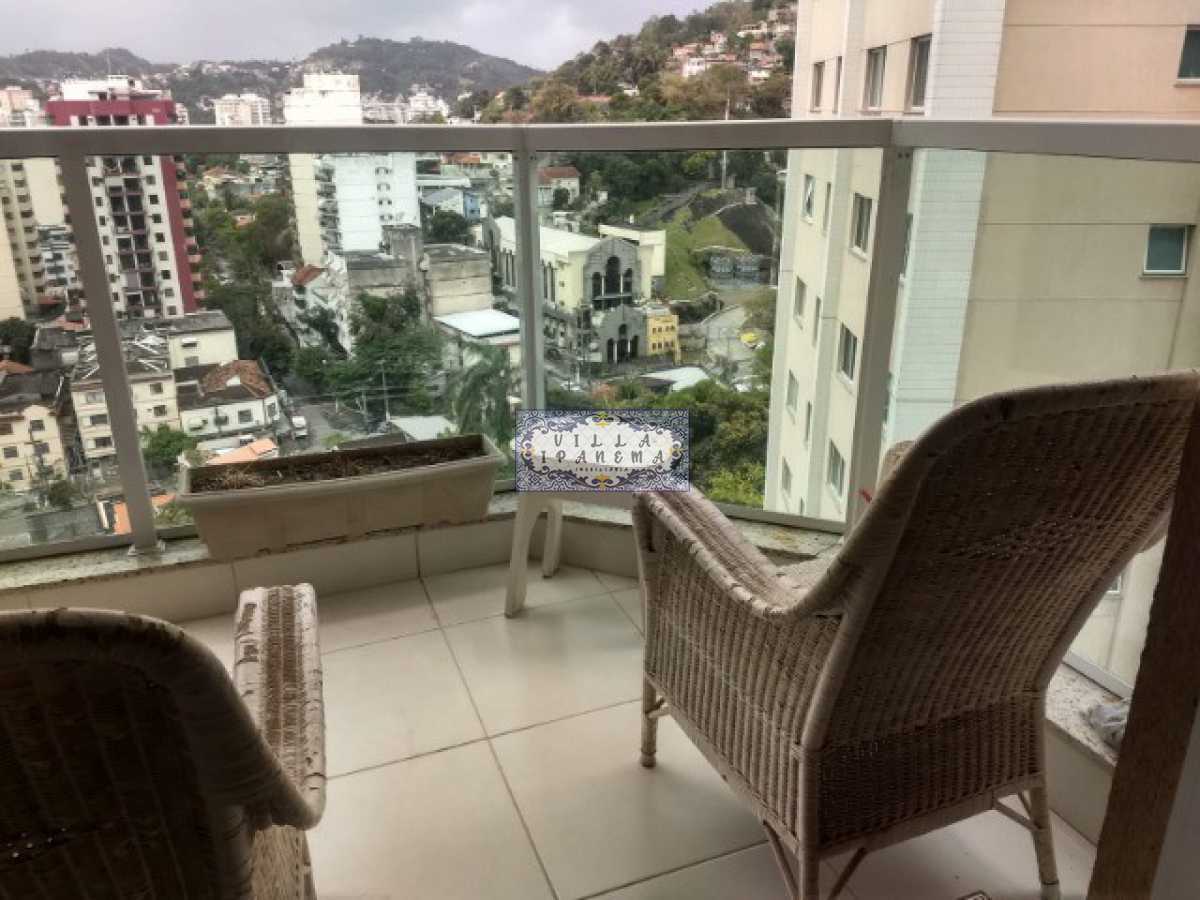 Apartamento à venda com 3 quartos, 106m² - Foto 2