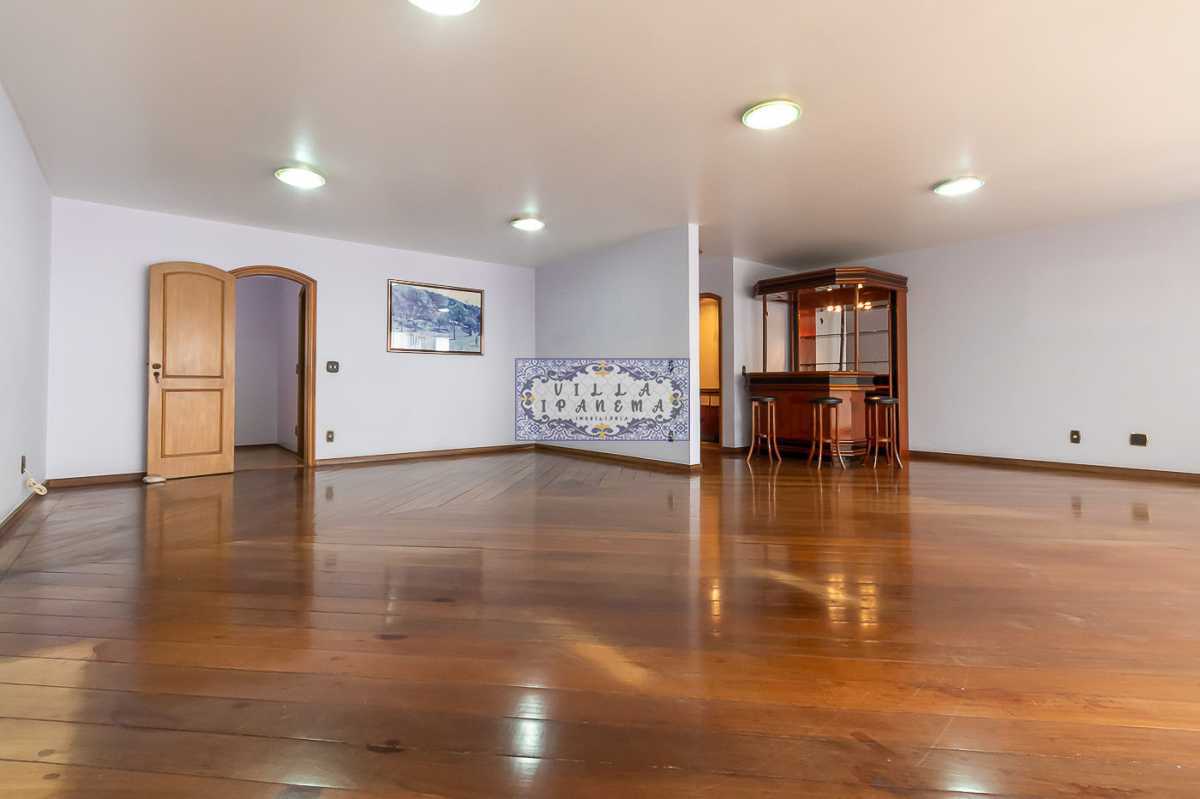 Apartamento à venda com 4 quartos, 220m² - Foto 4