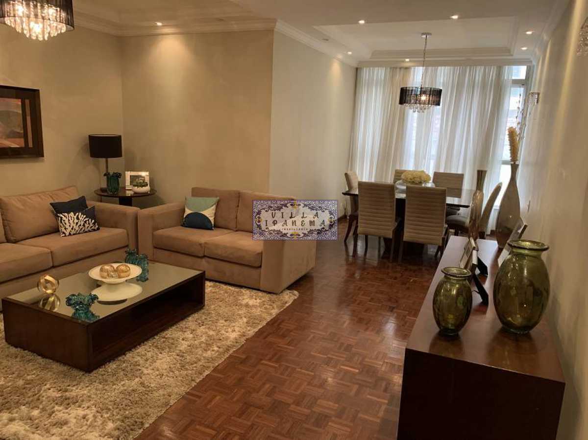 Apartamento à venda com 3 quartos, 155m² - Foto 1