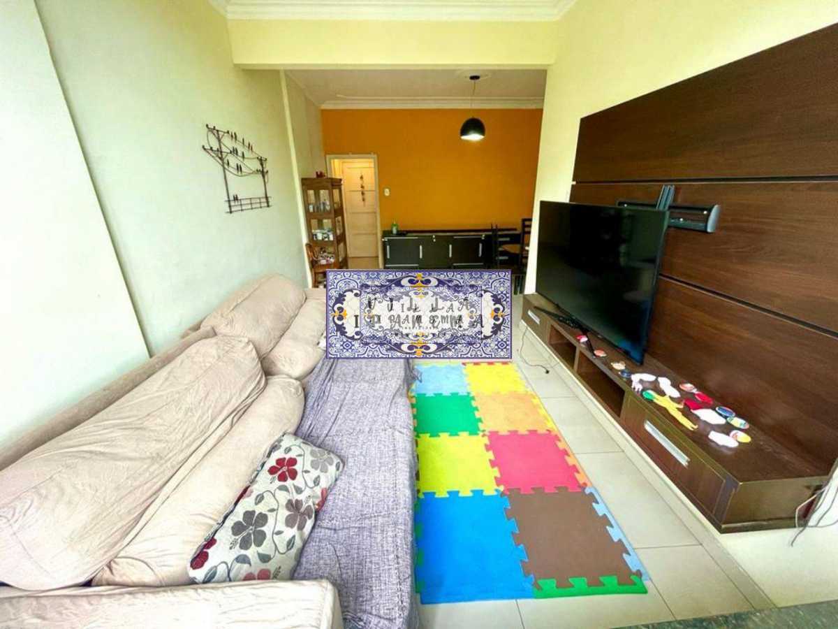 Apartamento à venda com 3 quartos, 139m² - Foto 2