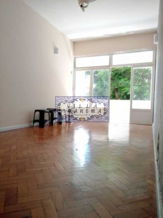 Apartamento à venda com 3 quartos, 125m² - Foto 1