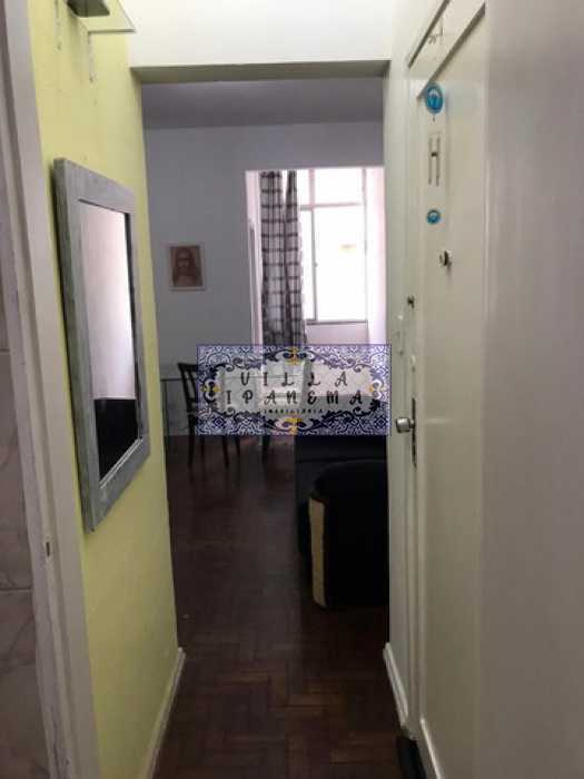 Apartamento à venda com 2 quartos, 80m² - Foto 2