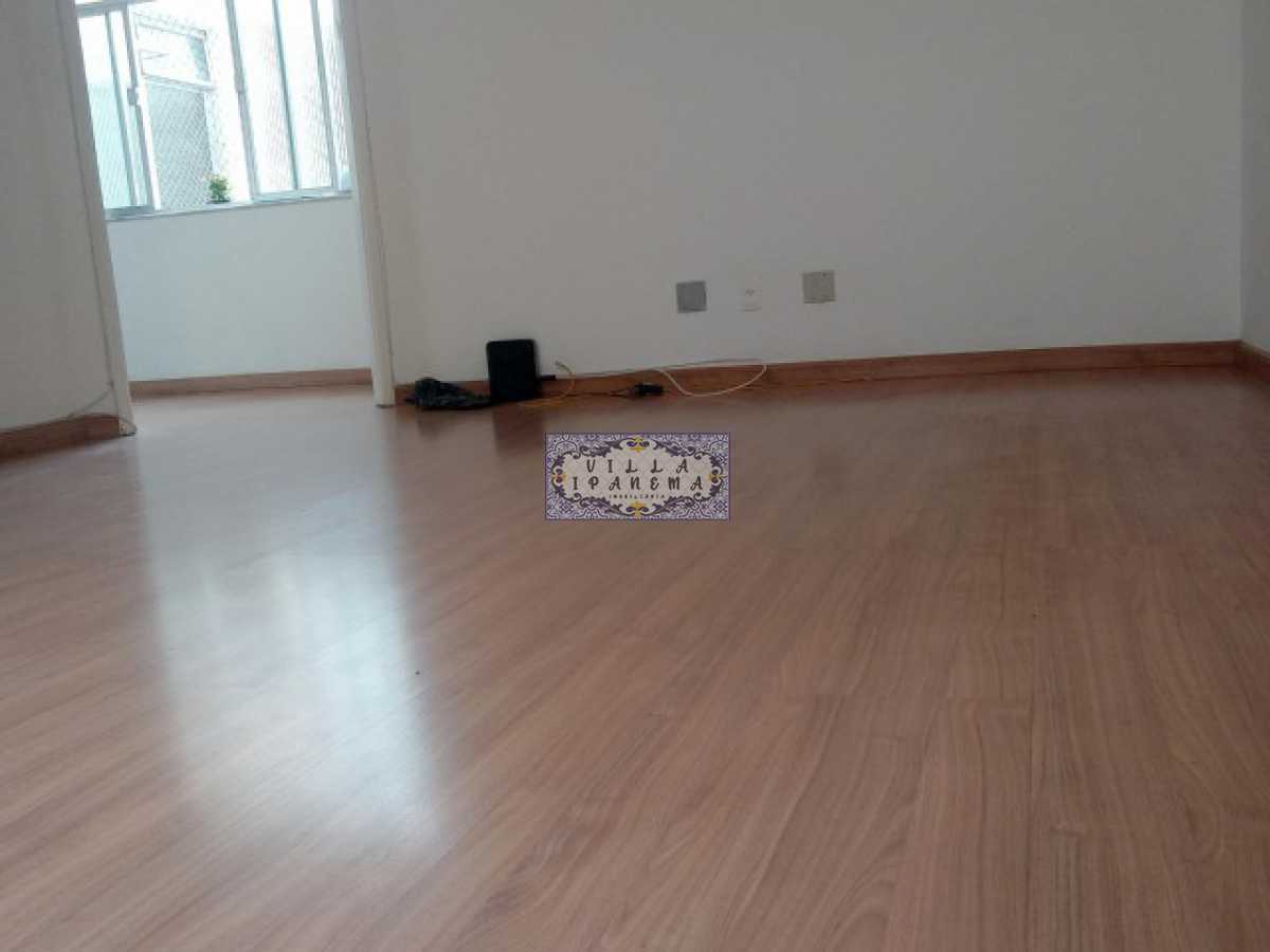 Apartamento à venda com 2 quartos, 90m² - Foto 2